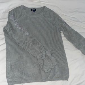 Grey light knit sweater